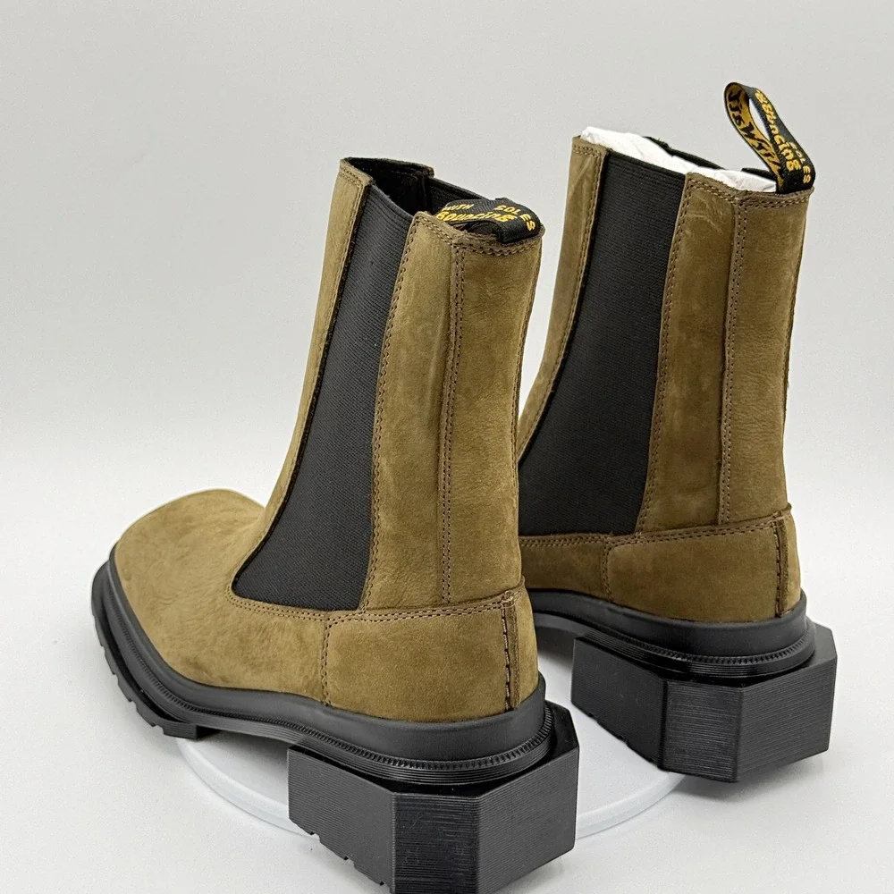 Dr. Martens item new
